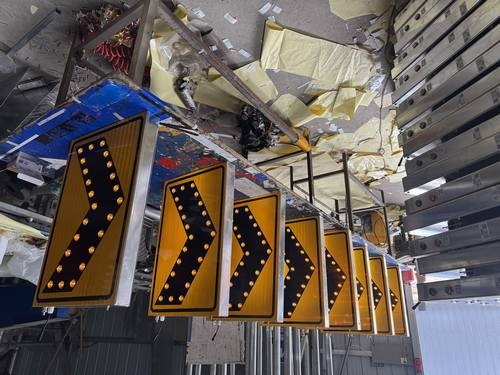 河北太阳能交通标牌的核心部件是电池,电池多久